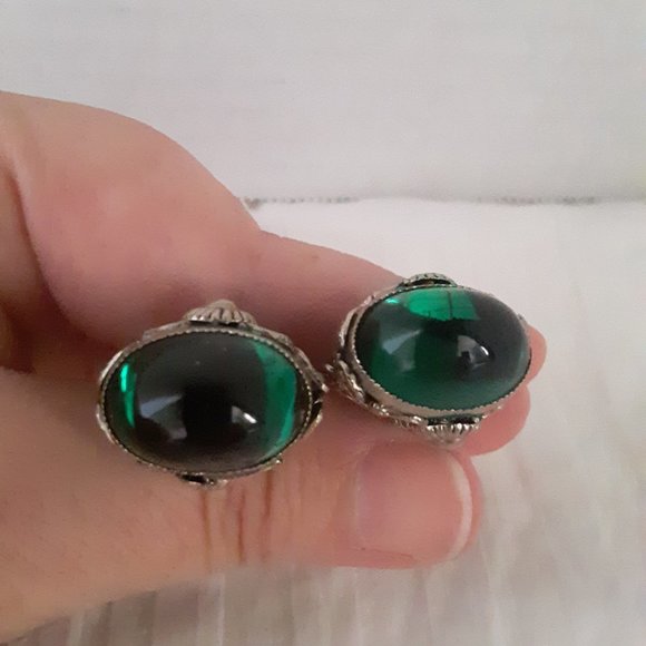 Emerald Green Glass Cabochon Drop Dangle Silver Tone Earrings - Picture 3 of 5